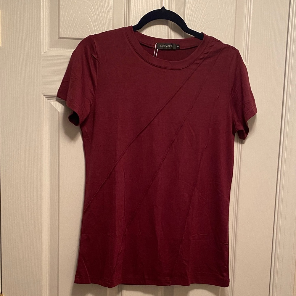 Luxveer Maroon Short Sleeve Top…size S
